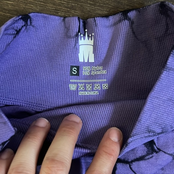 NWT V Front Seamless Contour Leggings - Picture 3 of 4